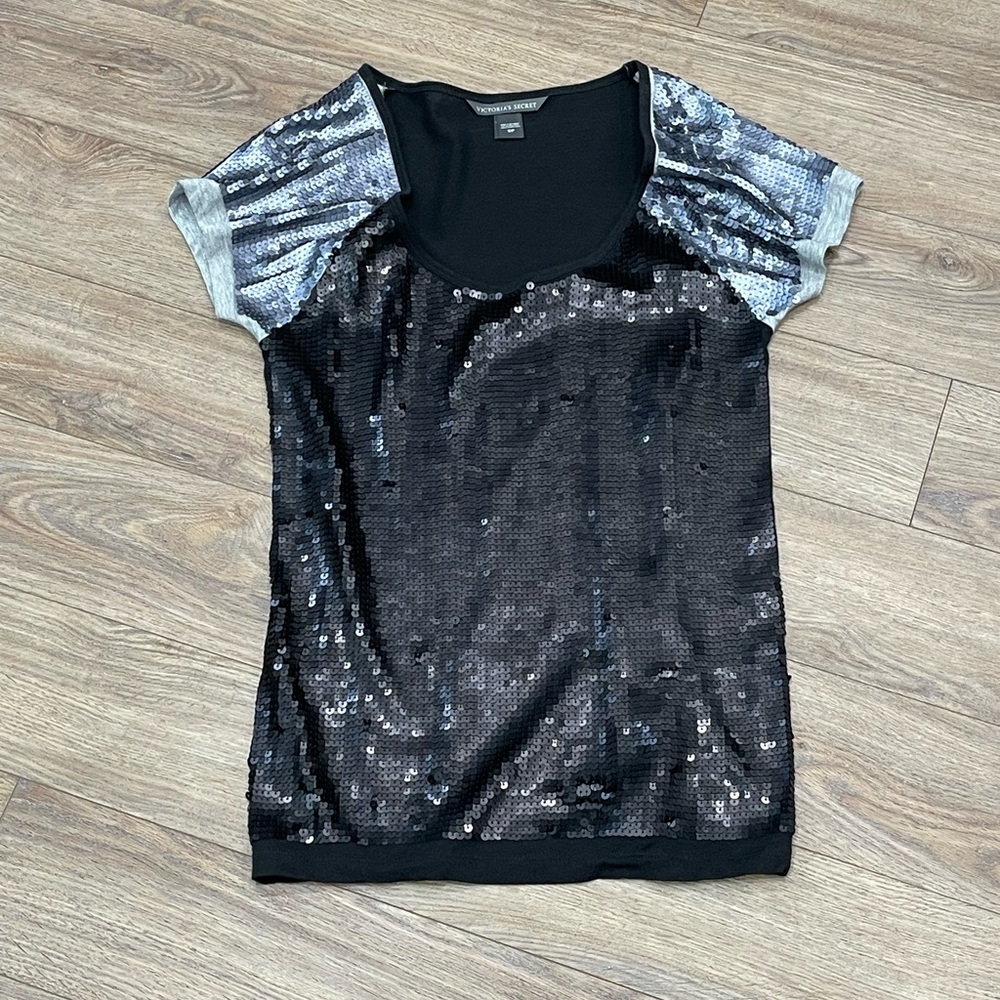 NWOT Victorias Secret jersey style sequin top